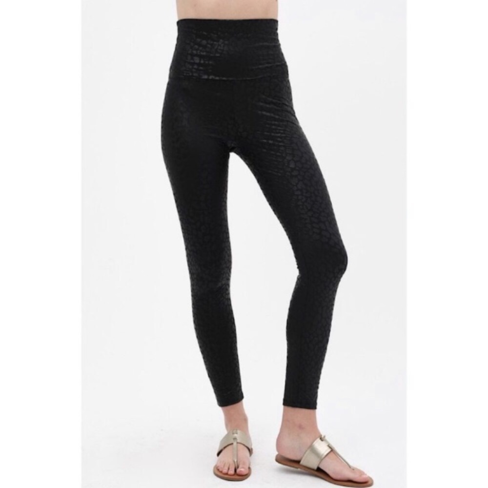 Love Tree Leopard Faux Leather Animal Legging Black Size Small Medium Large - Picture 11 of 15
